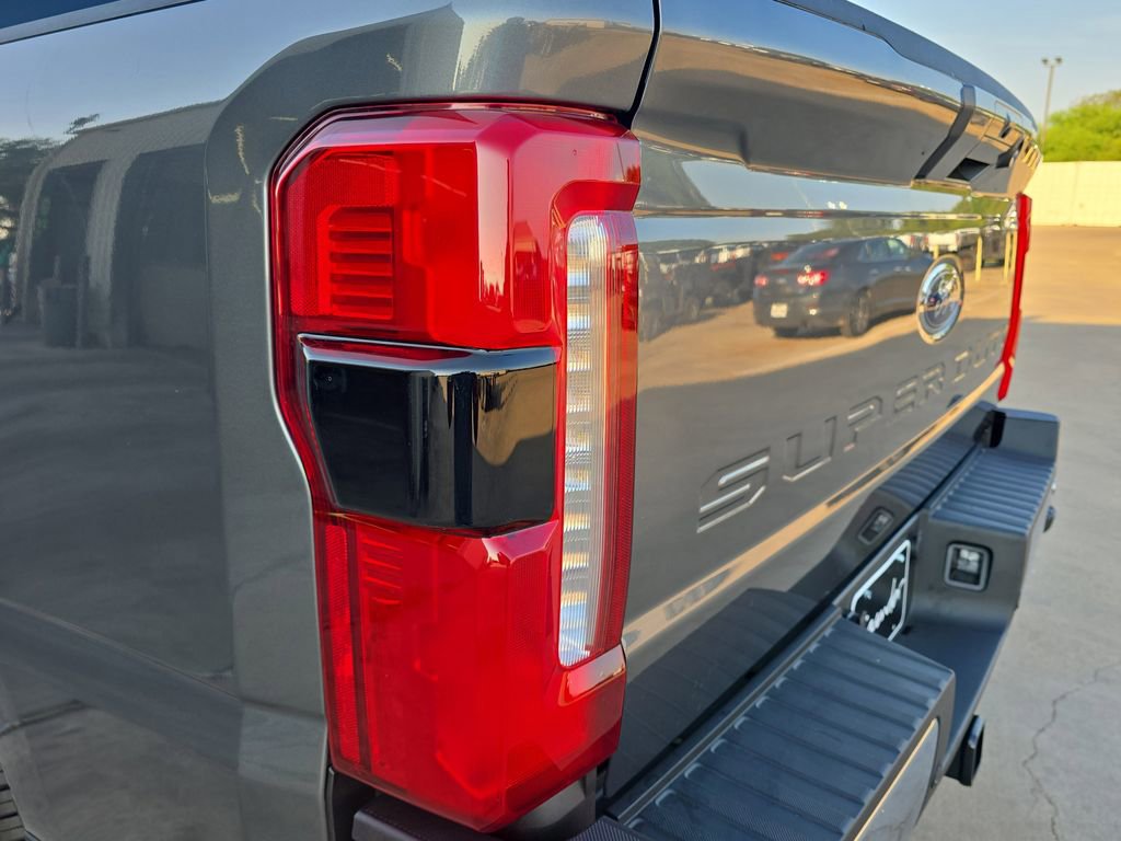 New 2026 Ford F250 XLT image 38