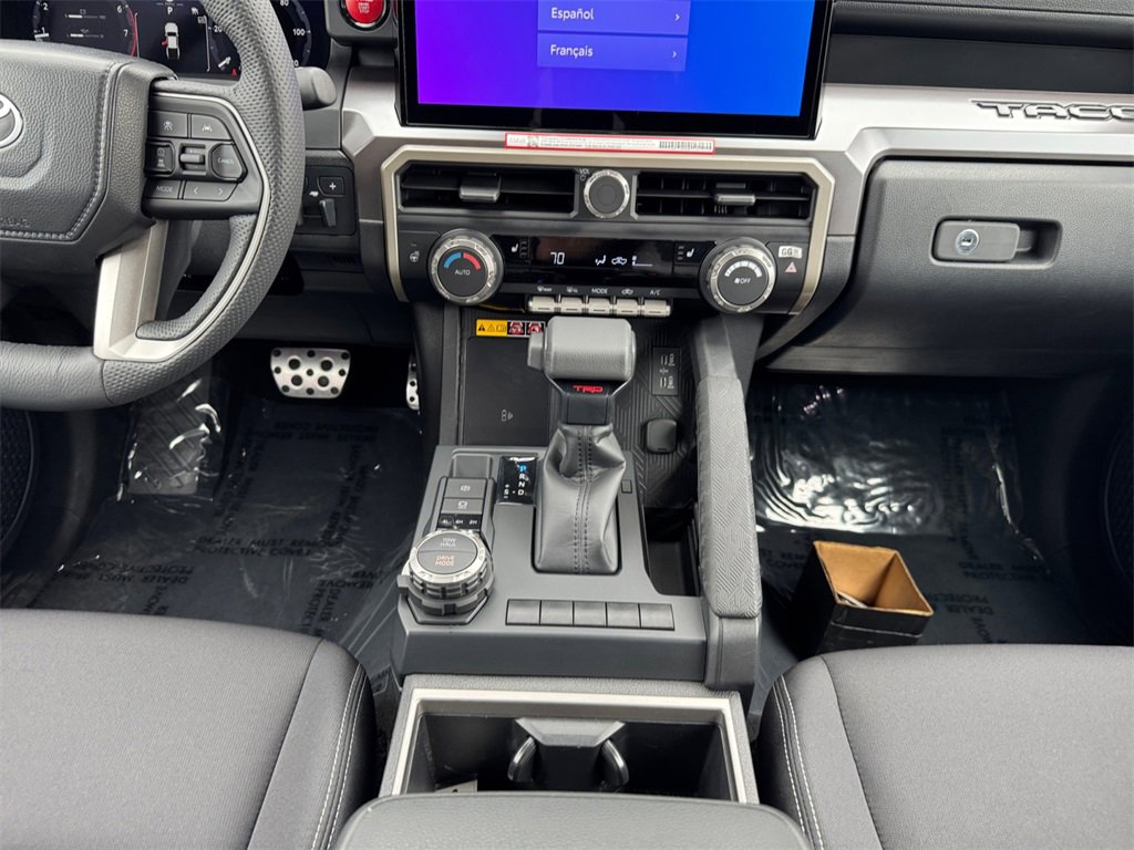 Used 2024 Toyota Tacoma TRD Sport image 11