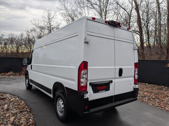 Used 2023 RAM ProMaster 2500 image 3