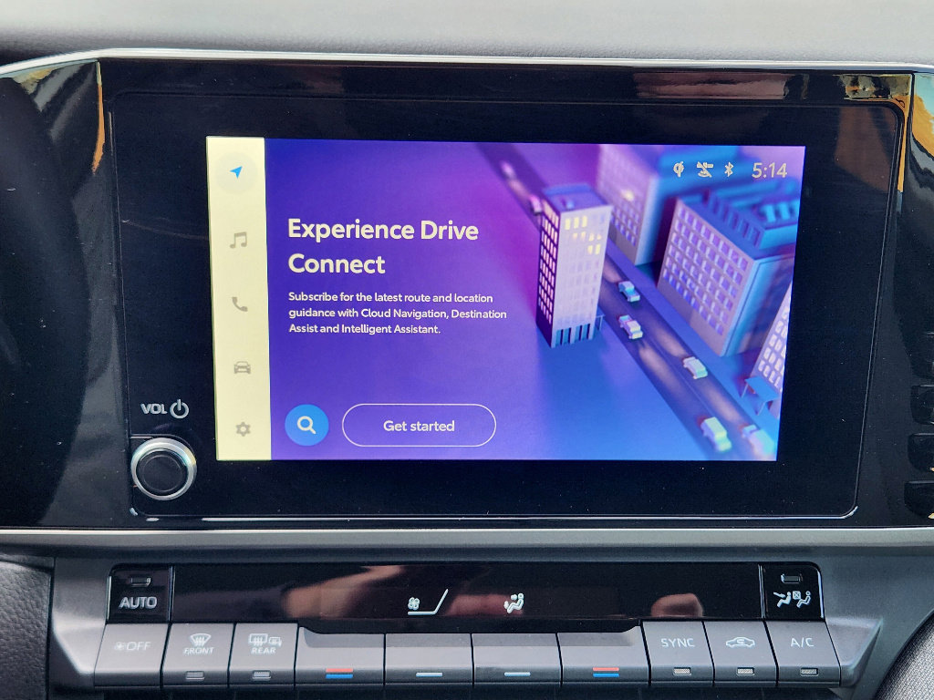 Used 2026 Toyota Camry LE w/ Convenience Package image 16