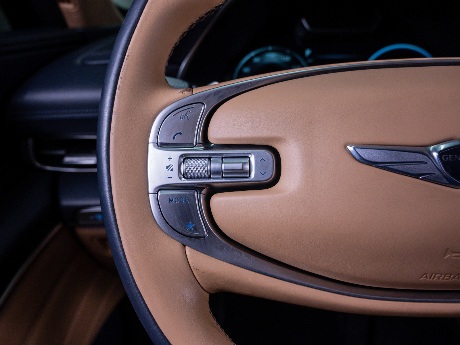 Used 2023 Genesis GV80 3.5T w/ Prestige Matte Package image 22