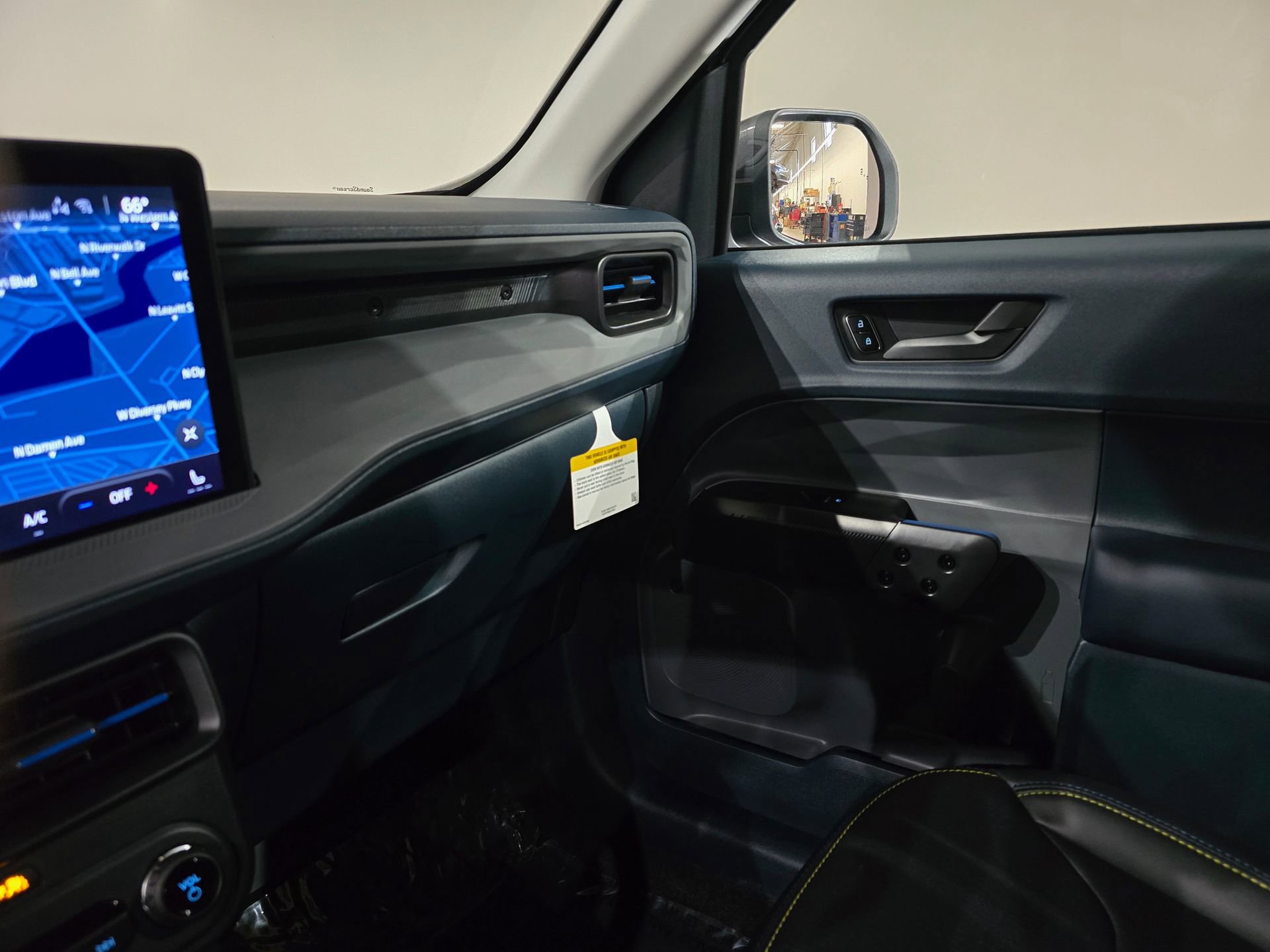 New 2026 Ford Maverick Lobo AWD/4WD image 31
