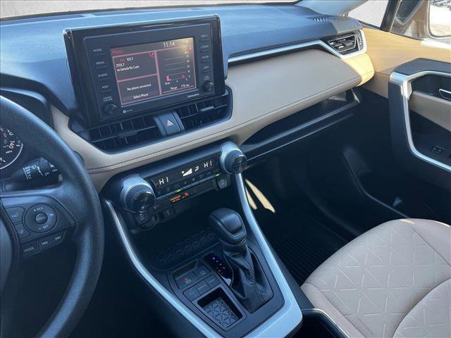 Used 2022 Toyota RAV4 XLE image 15