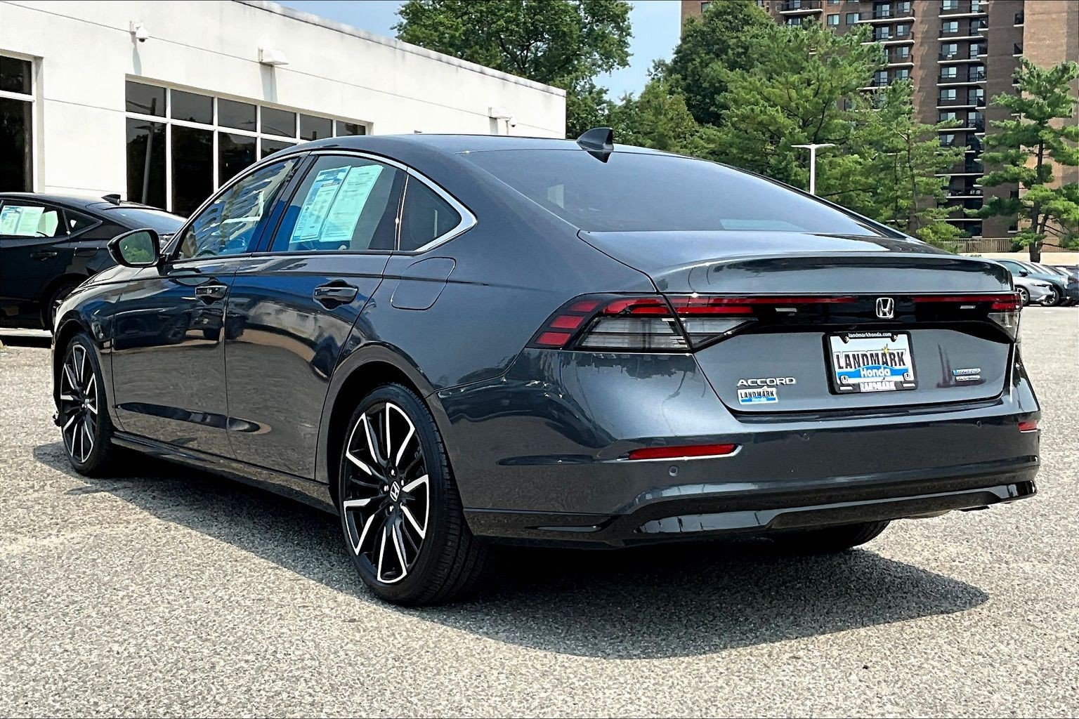 Certified 2023 Honda Accord Touring image 12