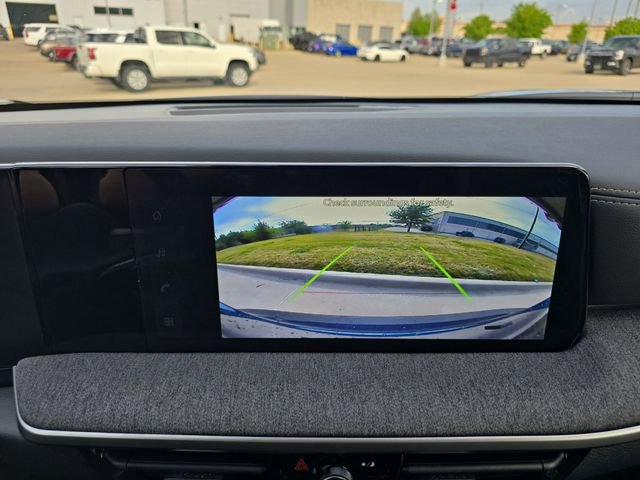 New 2026 Nissan Kicks SV image 9