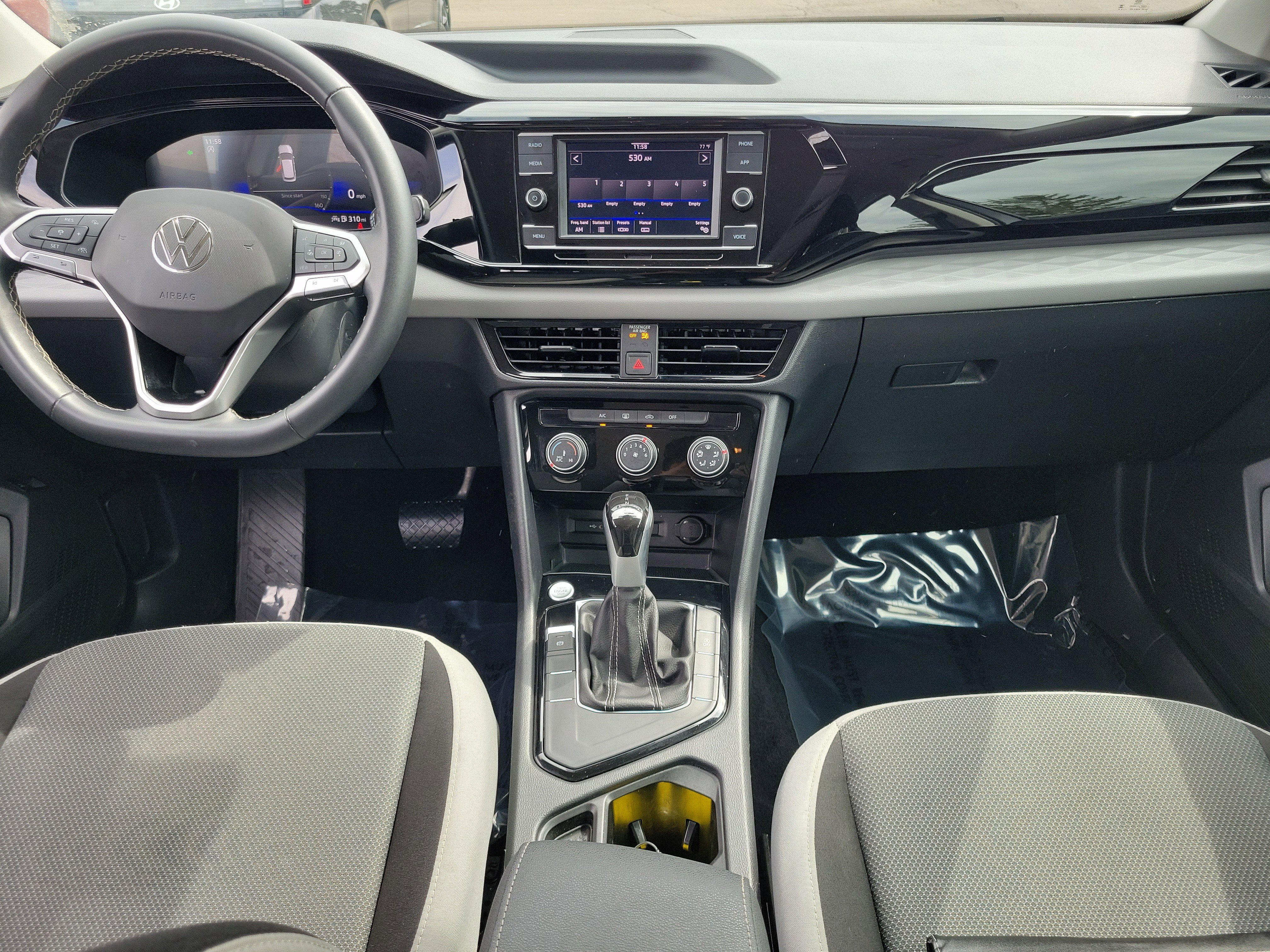 Used 2024 Volkswagen Taos S FWD image 9