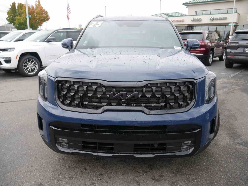 Used 2025 Kia Telluride SX X-Line image 3
