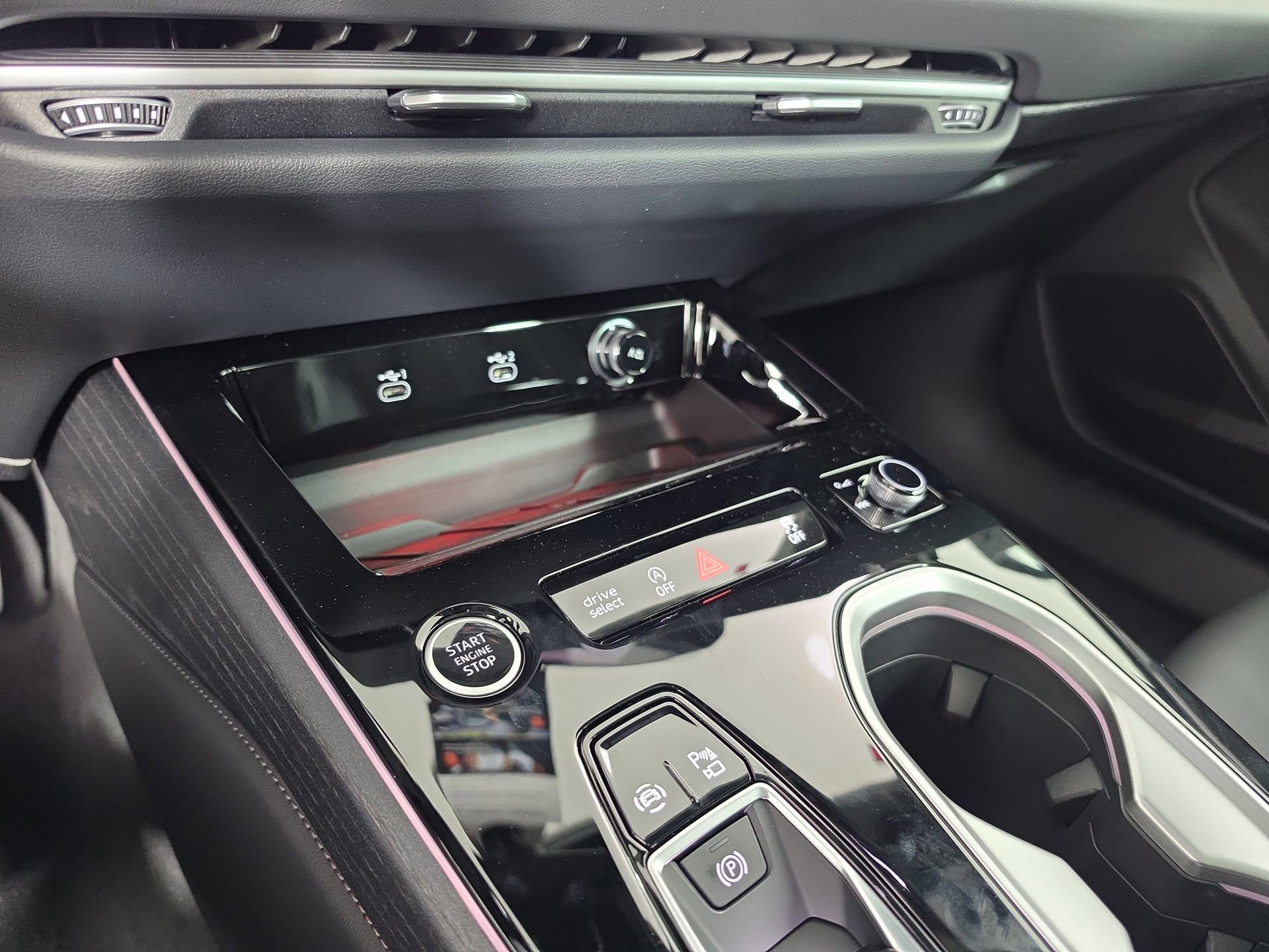 New 2026 Audi A6 Prestige AWD/4WD image 31