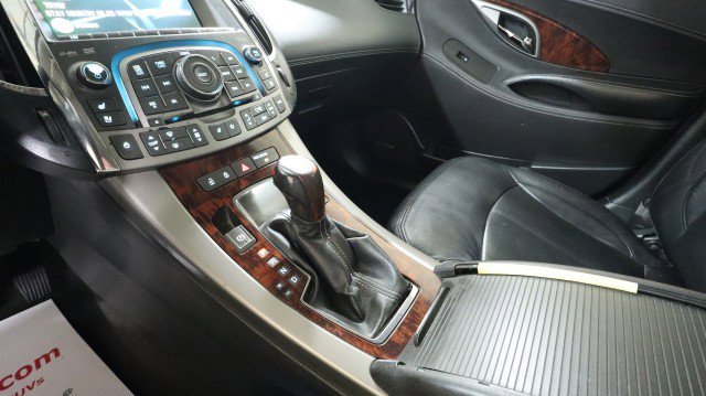 Used 2012 Buick LaCrosse Touring image 18