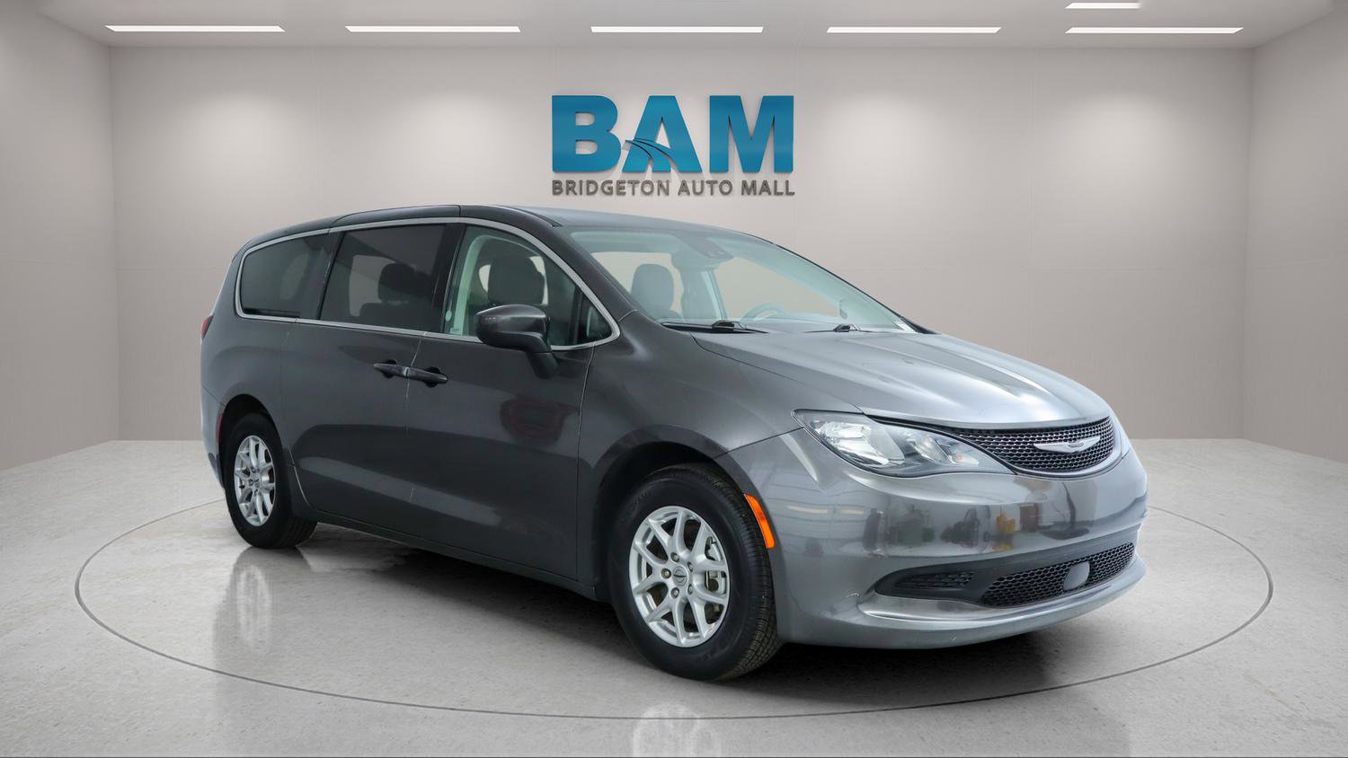 Used 2023 Chrysler Voyager LX