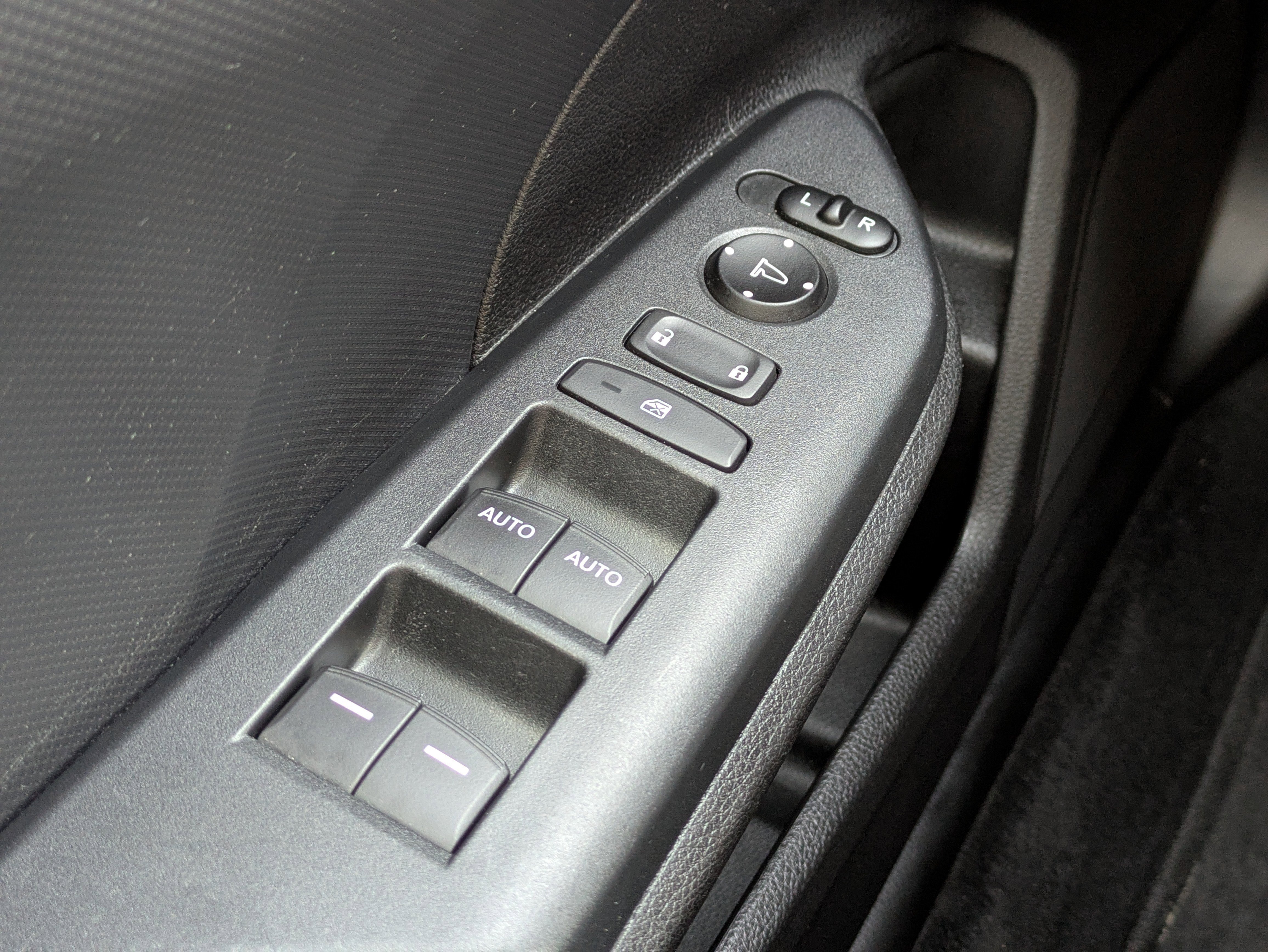 Certified 2018 Honda Civic Sport image 32