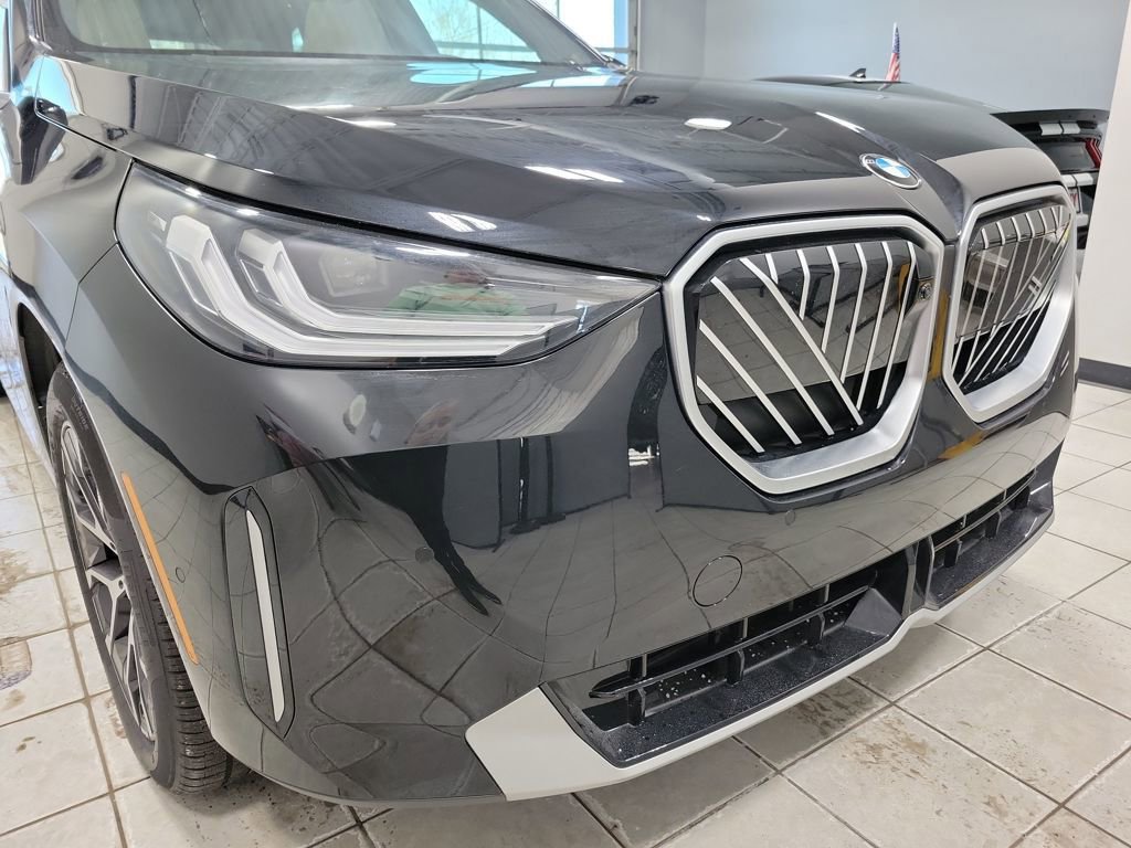 Used 2025 BMW X3 xDrive30i w/ Premium Package image 31