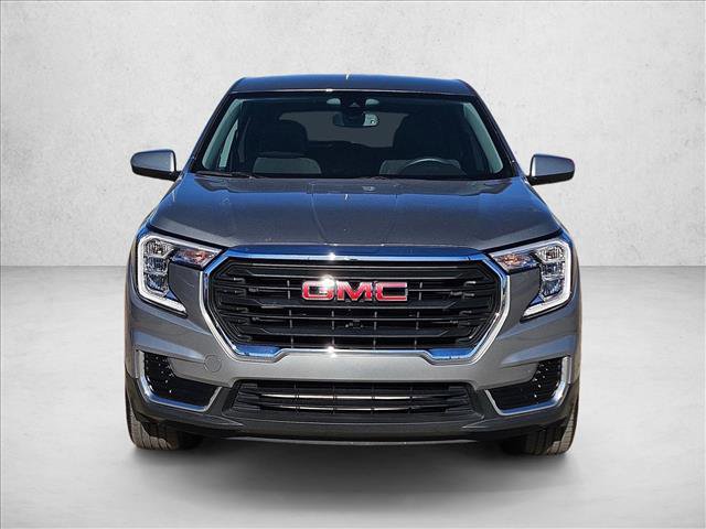 Certified 2024 GMC Terrain SLE image 2