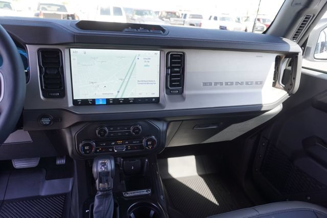 Used 2026 Ford Bronco Outer Banks AWD/4WD image 30
