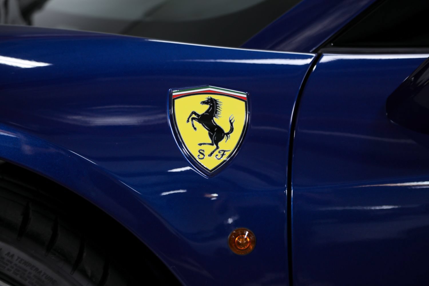 Used 2015 Ferrari 458 Spider RWD image 20