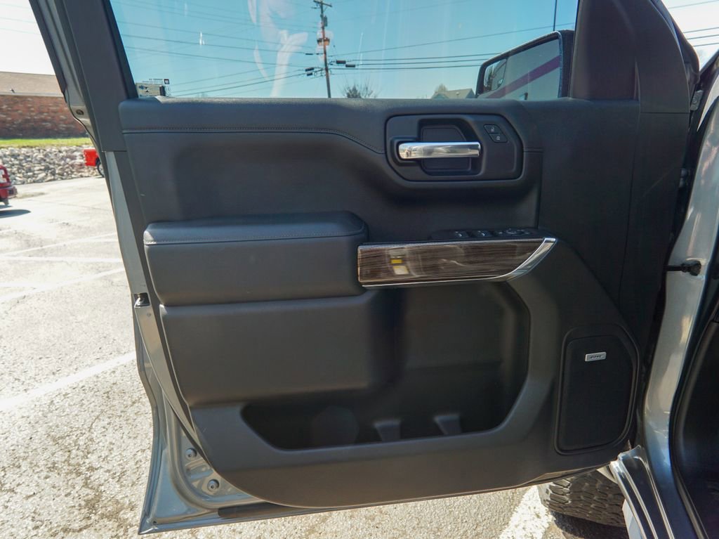 Used 2020 Chevrolet Silverado 1500 RST image 19