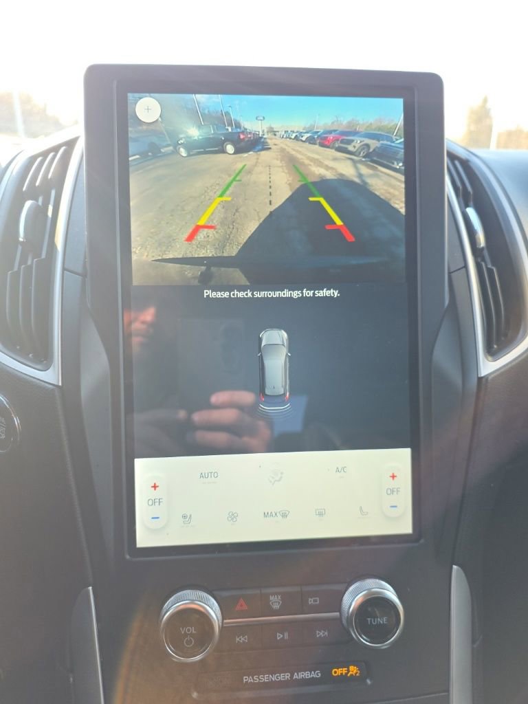 Certified 2024 Ford Edge SEL w/ Convenience Package image 20