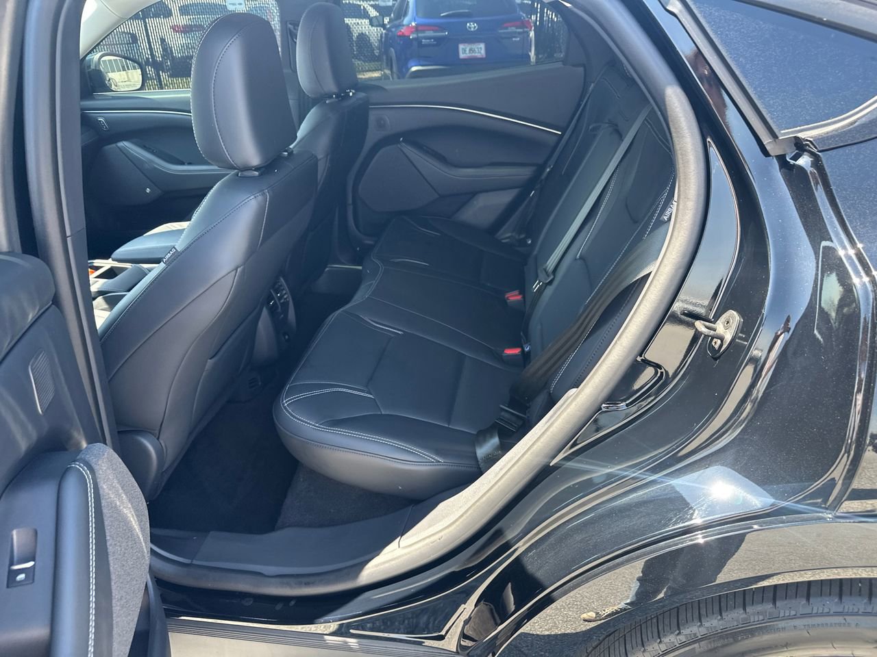 Certified 2025 Ford Mustang Mach-E Premium image 23