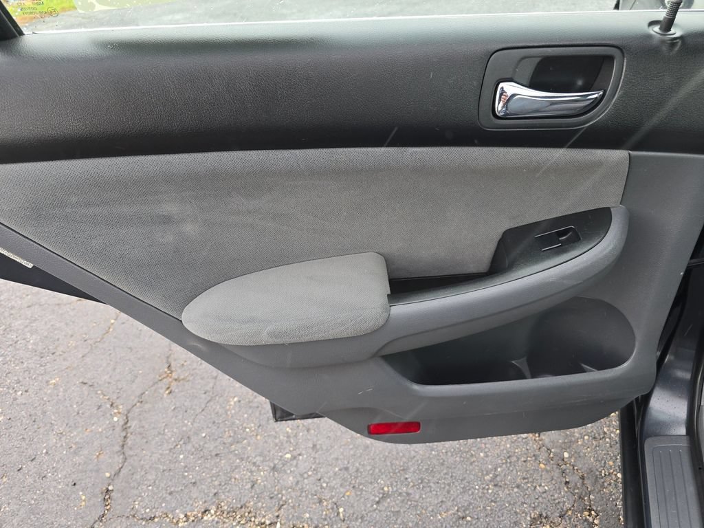 Used 2007 Honda Accord LX image 18