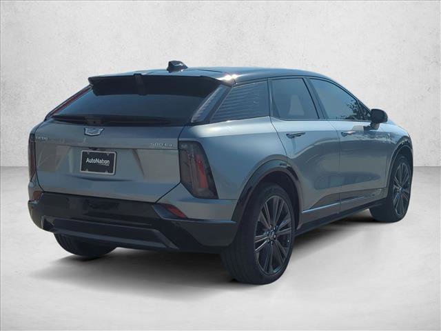 New 2026 Cadillac Optiq Sport 2 w/ LPO, Floor Liner Package AWD/4WD image 2