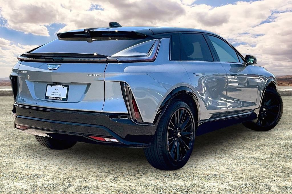 Certified 2025 Cadillac Lyriq Sport w/ LPO, Red Accent Package AWD/4WD image 5