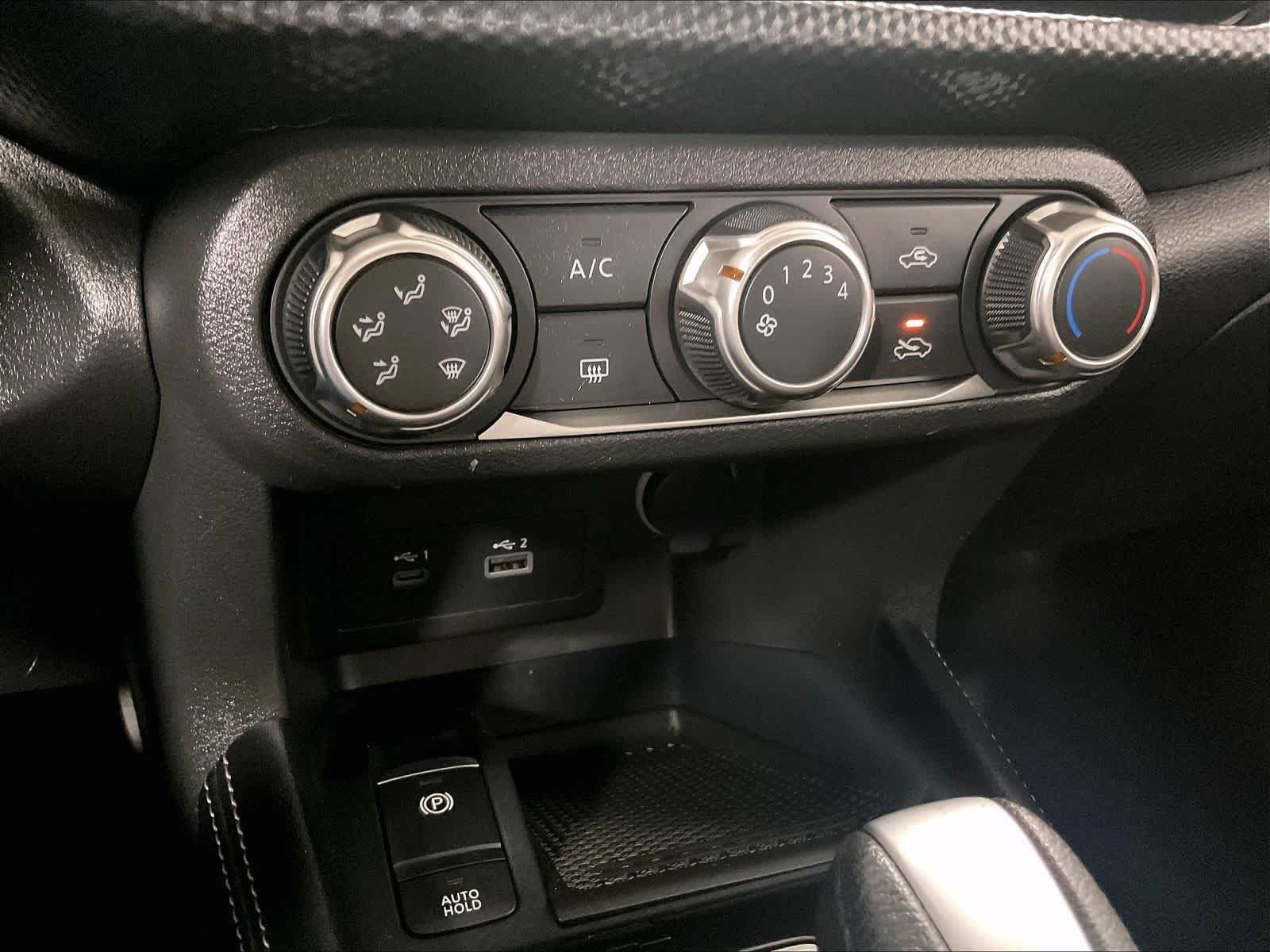 Certified 2023 Nissan Kicks SV image 25