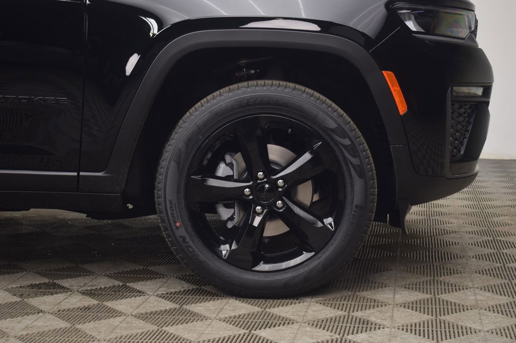 New 2026 Jeep Grand Cherokee Limited image 6