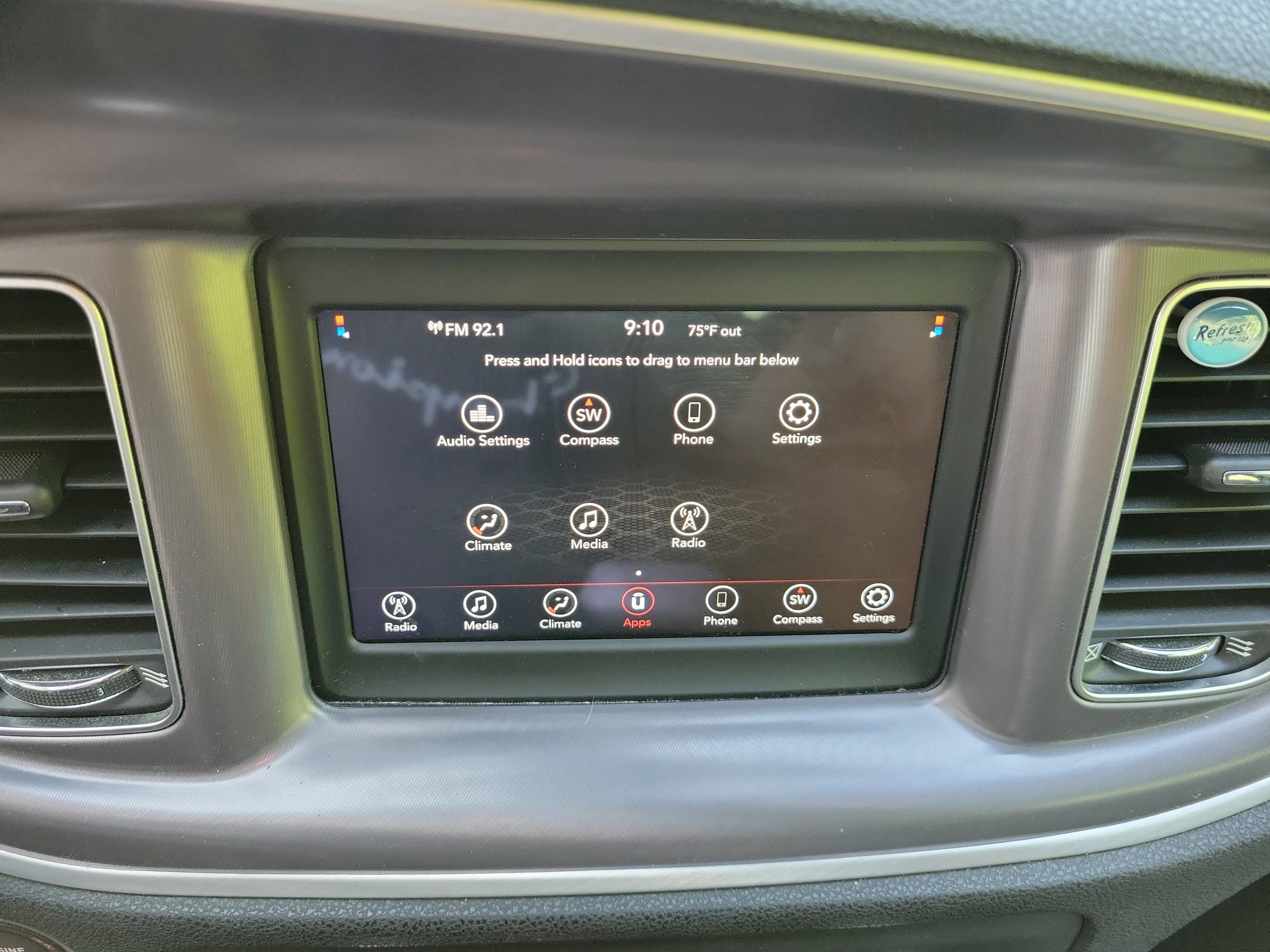 Used 2019 Dodge Charger SXT RWD image 15