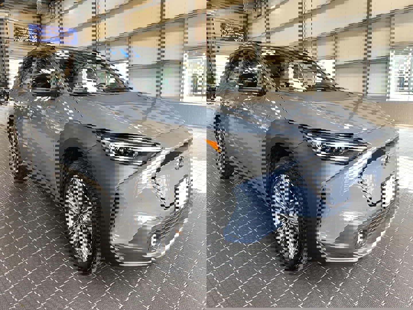 Used 2023 Subaru Solterra AWD image 1