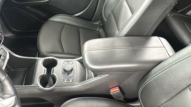 Used 2024 GMC Terrain SLT image 35