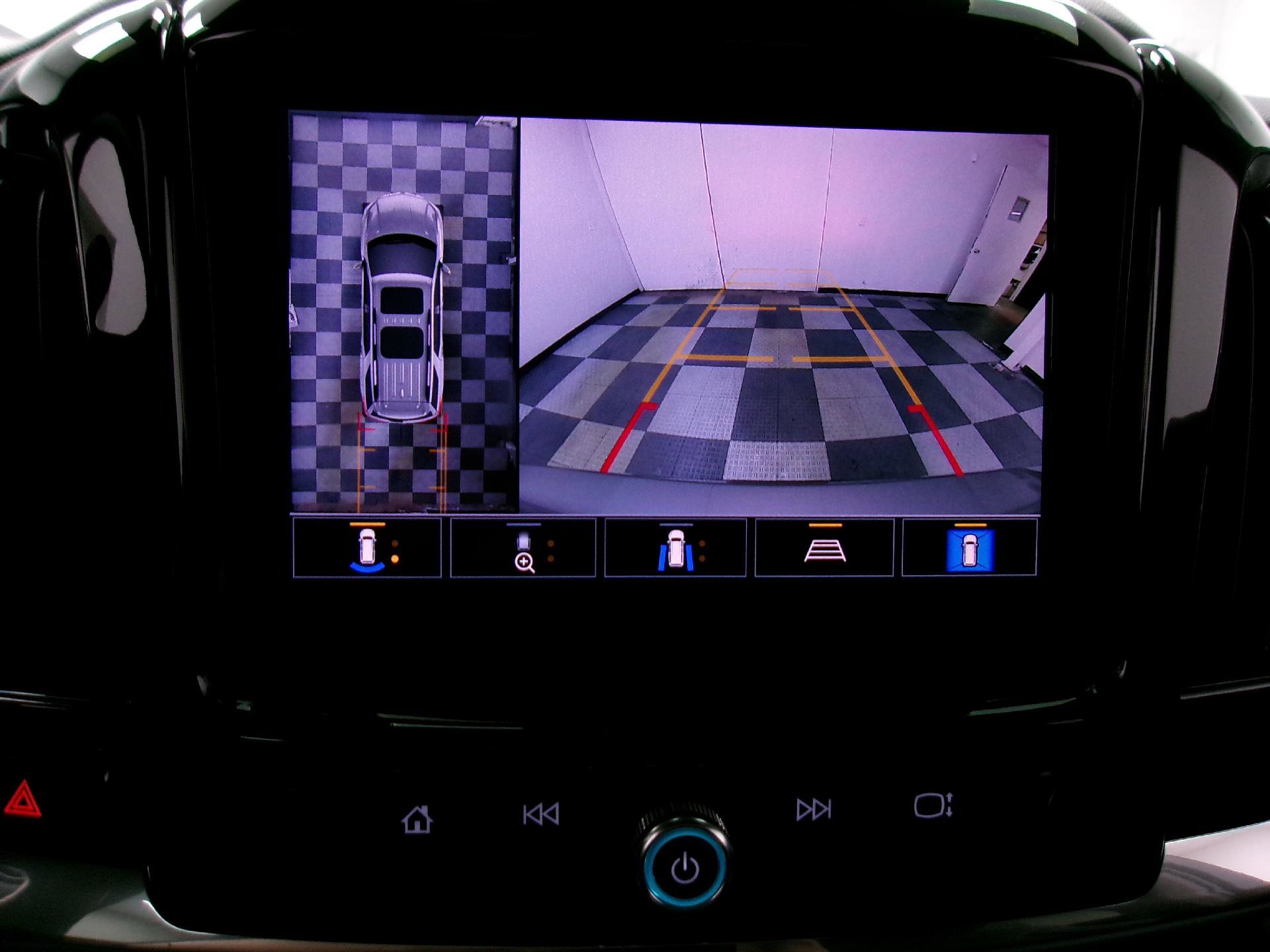 Certified 2023 Chevrolet Traverse RS image 6