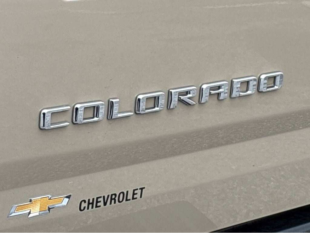 Used 2022 Chevrolet Colorado Z71 image 34