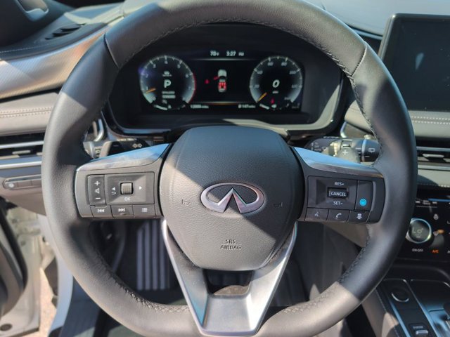 Certified 2025 INFINITI QX60 Luxe w/ Black Edition FWD image 18