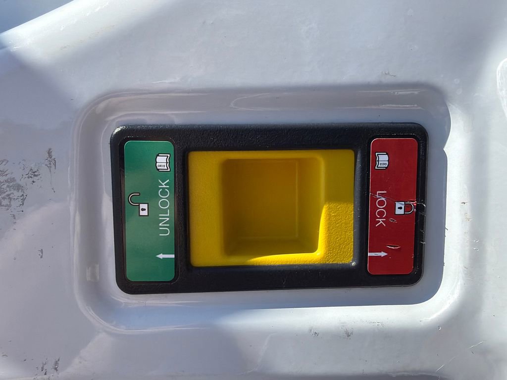 Used 2024 Ford Transit 250 Low Roof w/ Exterior Upgrade Package image 18