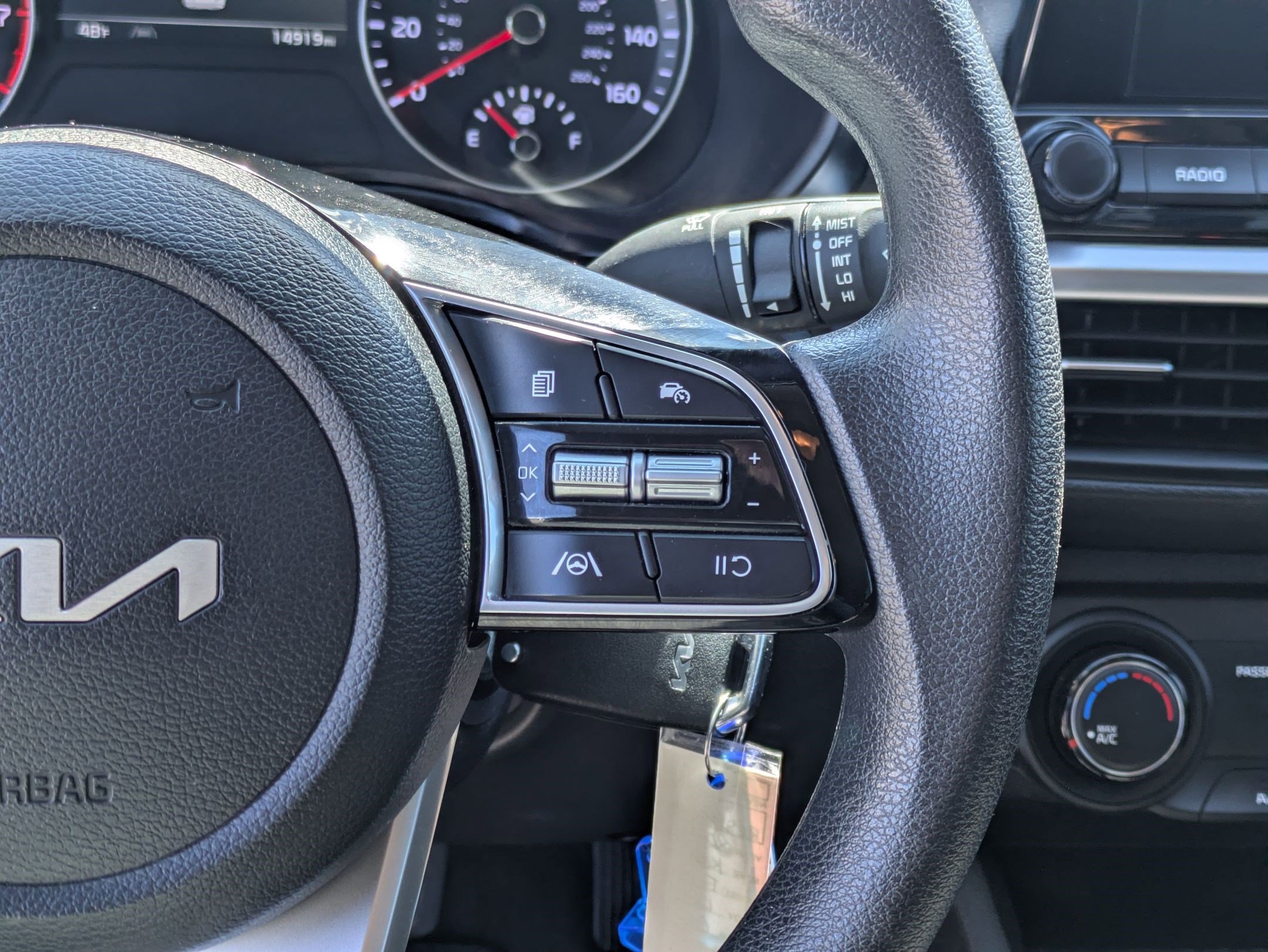 Used 2024 Kia Forte LXS w/ LXS Technology Package FWD image 20