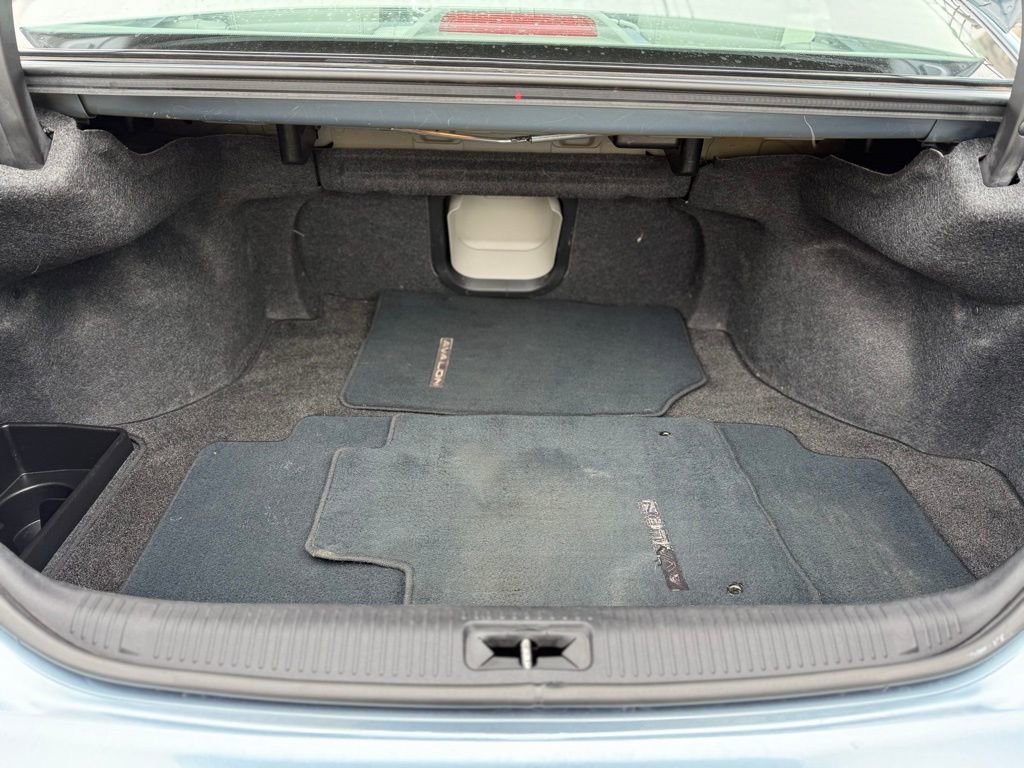 Used 2011 Toyota Avalon image 15