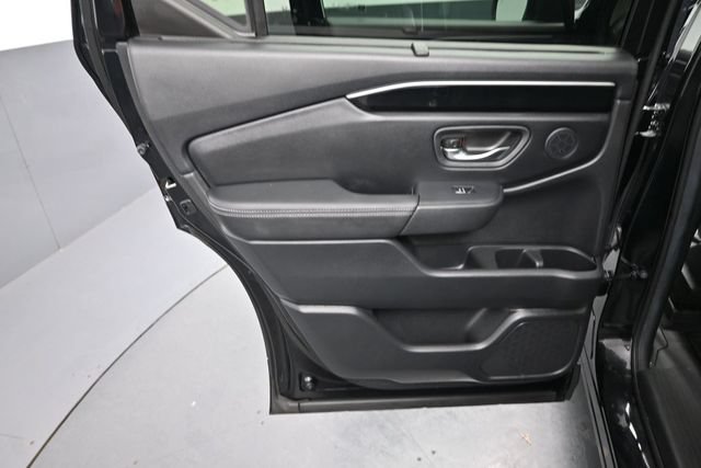 Used 2025 Honda Pilot Touring image 23