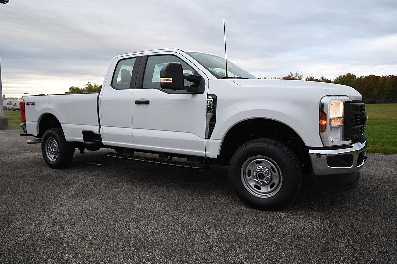 New 2026 Ford F250 XL w/ XL Chrome Package