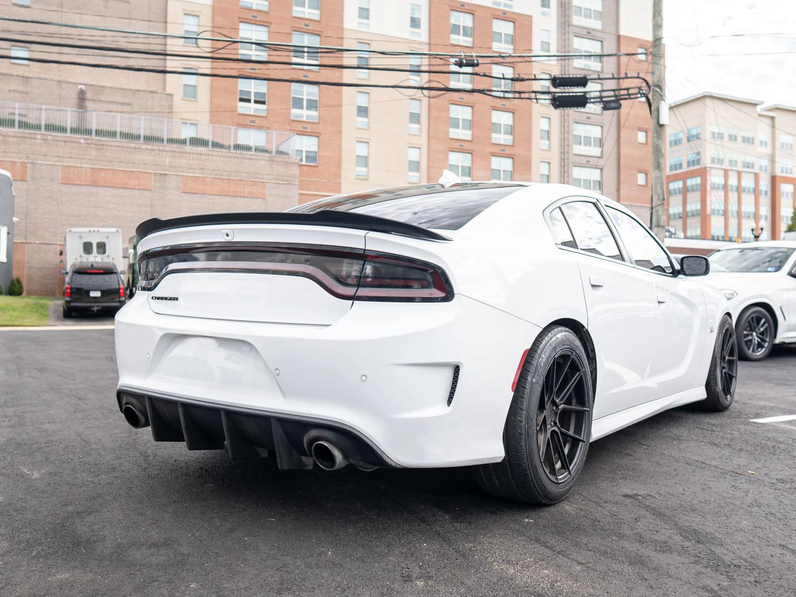 Used 2018 Dodge Charger R/T Scat Pack w/ Driver Confidence Group RWD image 3