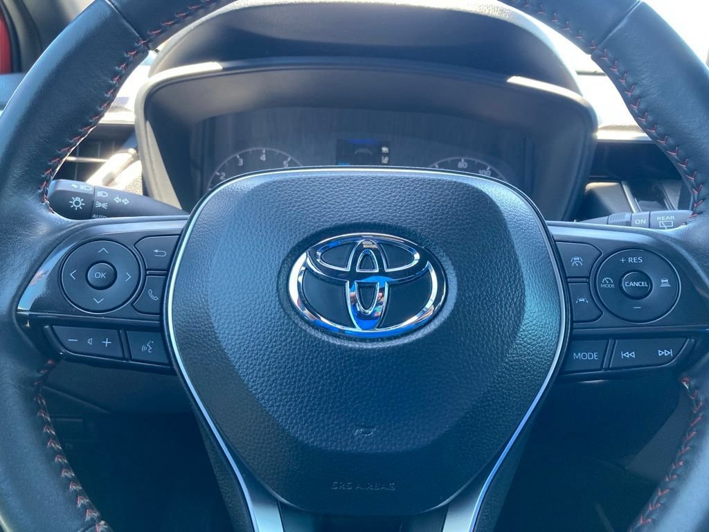 Used 2024 Toyota Corolla Cross AWD Hybrid image 17