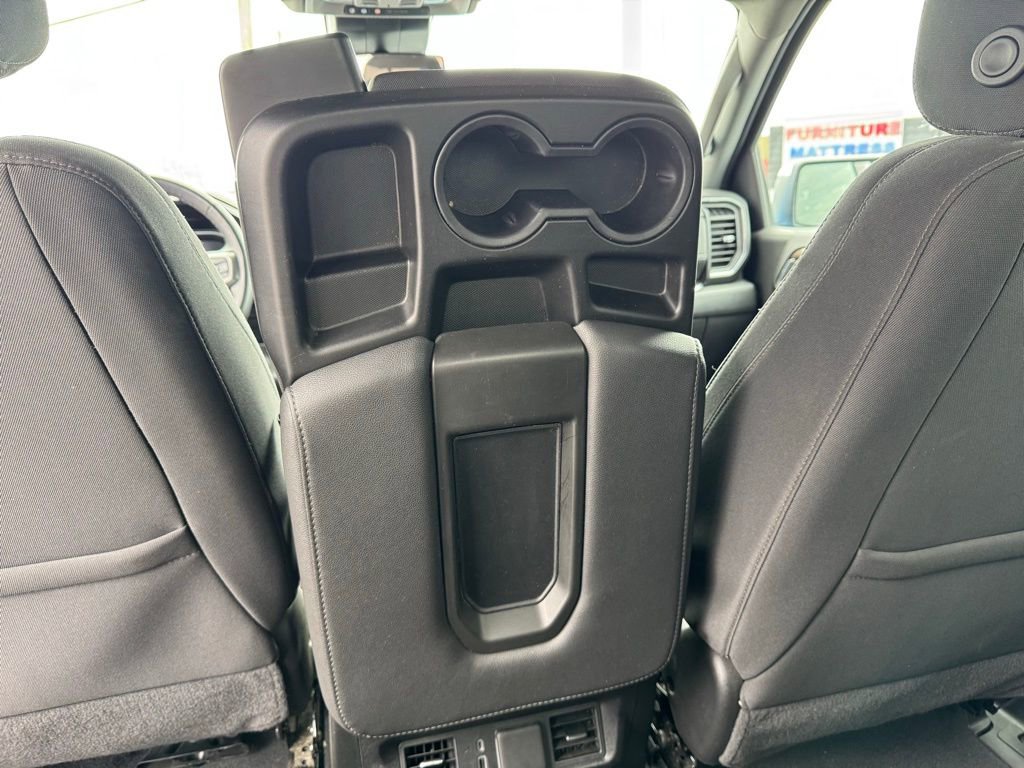 Used 2025 Chevrolet Silverado 1500 LT image 26