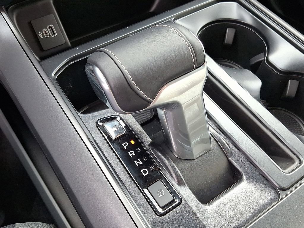 New 2025 Ford F150 Lightning XLT w/ Max Trailer Tow Package image 11