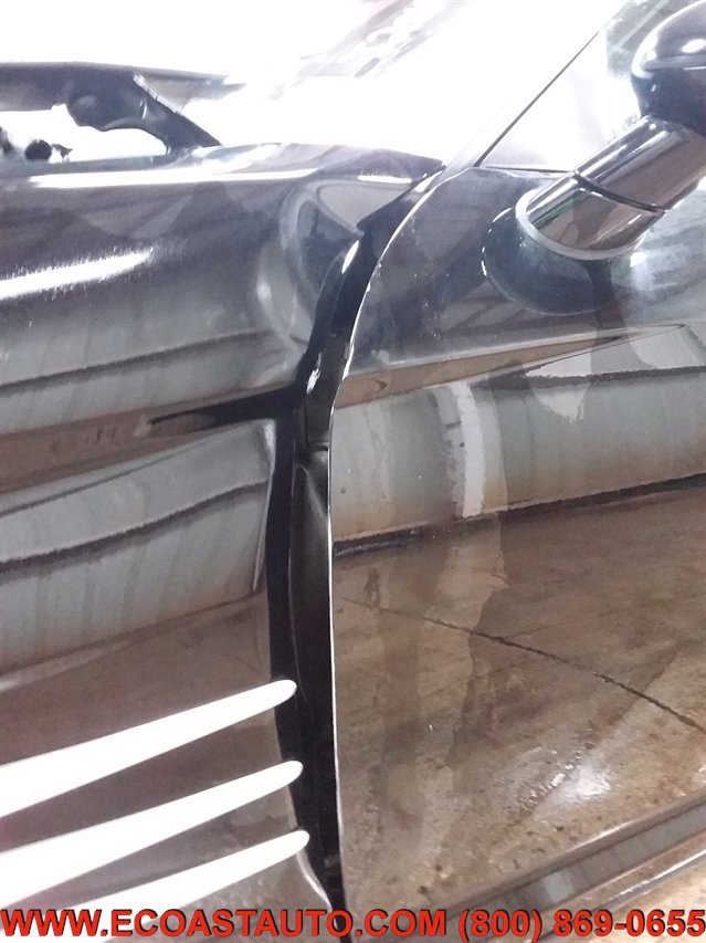 Used 2007 Chrysler Crossfire Limited image 14