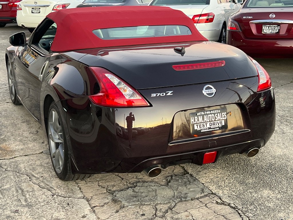 Used 2015 Nissan 370Z Touring Sport image 6