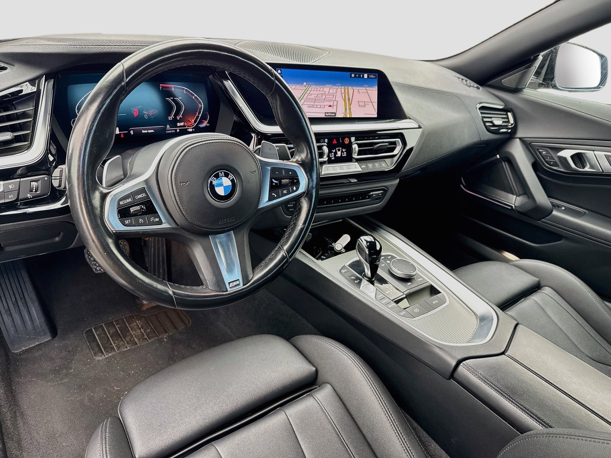 Used 2023 BMW Z4 sDrive30i w/ Driving Assistance Package RWD image 16