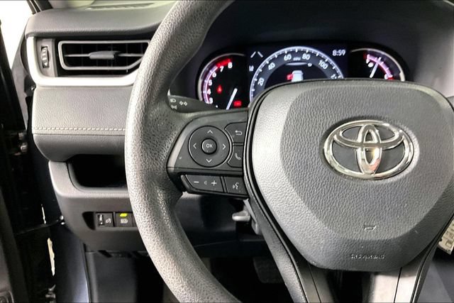 Used 2024 Toyota RAV4 LE AWD/4WD image 10
