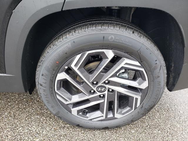 New 2025 Hyundai Tucson Limited image 12