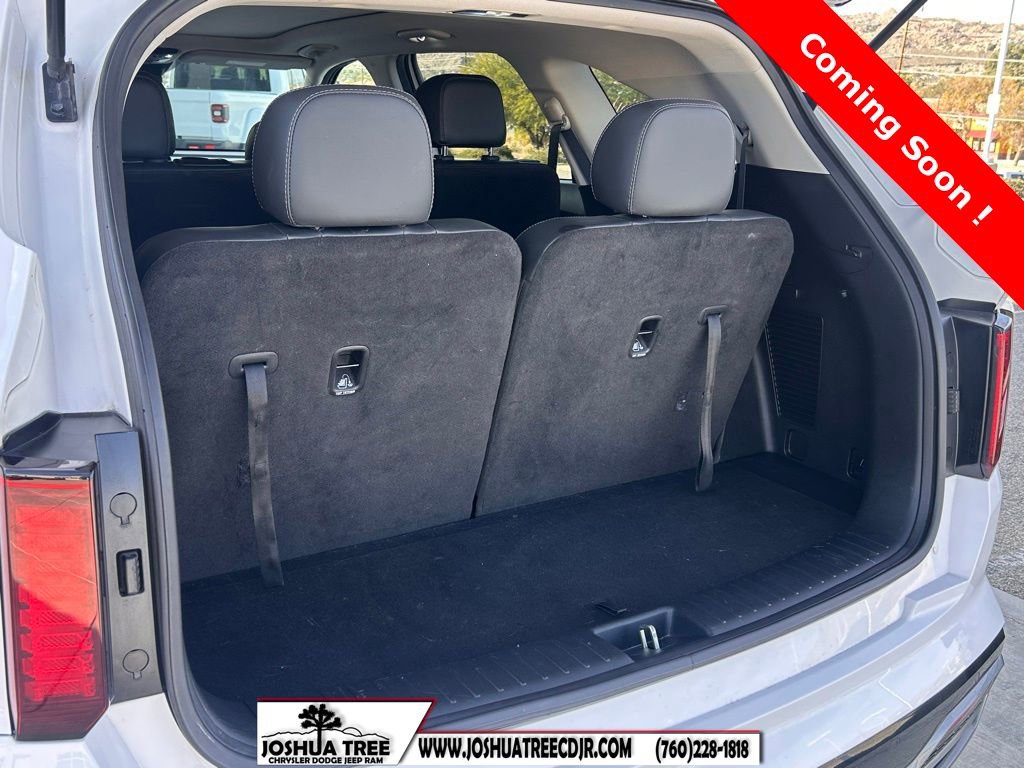 Used 2021 Kia Sorento S w/ Panoramic Sunroof Package image 31