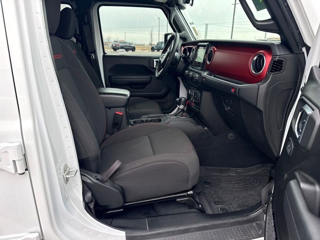 Used 2023 Jeep Gladiator Rubicon w/ Cold Weather Group image 31