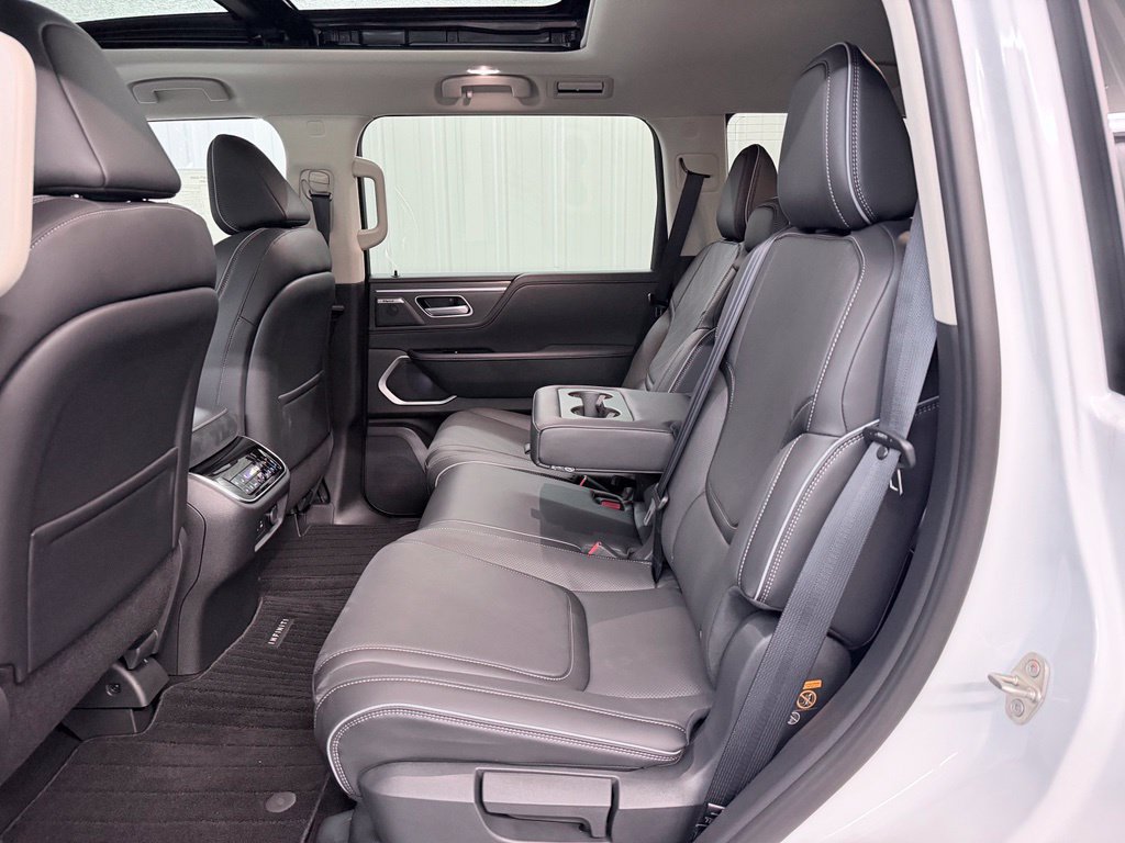 New 2027 INFINITI QX80 Luxe w/ Cargo Package AWD/4WD image 39